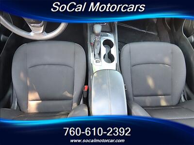 2022 Chevrolet Malibu LT   - Photo 14 - Palm Desert, CA 92211