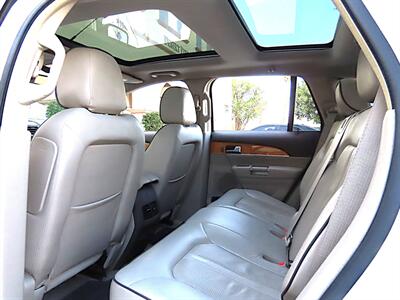 2013 Lincoln MKX   - Photo 23 - Palm Desert, CA 92211