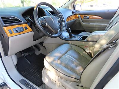 2013 Lincoln MKX   - Photo 10 - Palm Desert, CA 92211