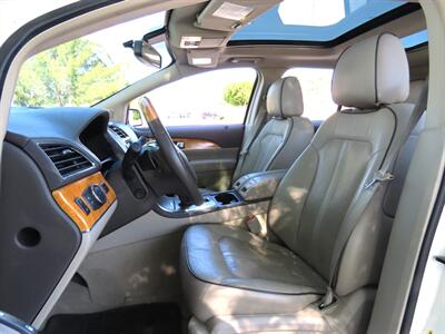 2013 Lincoln MKX   - Photo 9 - Palm Desert, CA 92211