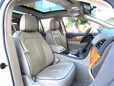 2013 Lincoln MKX   - Photo 21 - Palm Desert, CA 92211