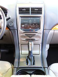 2013 Lincoln MKX   - Photo 16 - Palm Desert, CA 92211