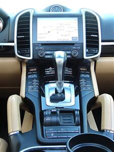 2017 Porsche Cayenne - Photo 18 - Palm Desert, CA 92211