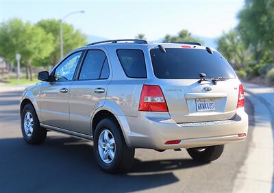 2009 Kia Sorento - Photo 4 - Palm Desert, CA 92211