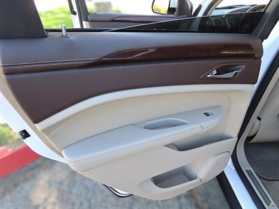 2011 Cadillac SRX Luxury Collection - Photo 27 - Palm Desert, CA 92211
