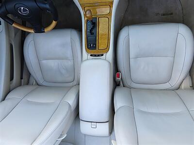 2002 Lexus SC 430   - Photo 19 - Palm Desert, CA 92211