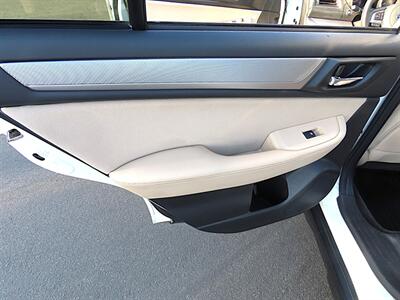 2015 Subaru Outback 2.5i Premium   - Photo 33 - Palm Desert, CA 92211