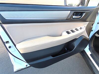2015 Subaru Outback 2.5i Premium   - Photo 31 - Palm Desert, CA 92211