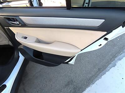 2015 Subaru Outback 2.5i Premium   - Photo 34 - Palm Desert, CA 92211