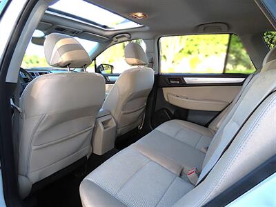 2015 Subaru Outback 2.5i Premium   - Photo 25 - Palm Desert, CA 92211