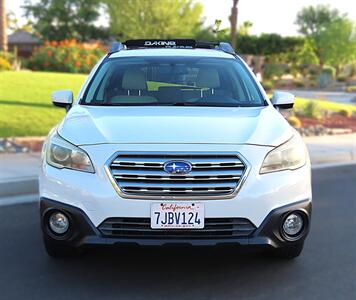 2015 Subaru Outback 2.5i Premium   - Photo 2 - Palm Desert, CA 92211
