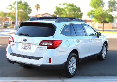 2015 Subaru Outback 2.5i Premium   - Photo 6 - Palm Desert, CA 92211