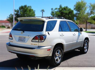 2002 Lexus RX 300 - Photo 6 - Palm Desert, CA 92211
