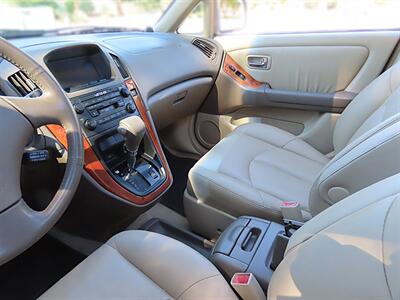 2002 Lexus RX 300 - Photo 17 - Palm Desert, CA 92211