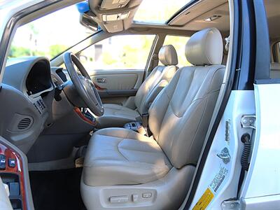 2002 Lexus RX 300 - Photo 10 - Palm Desert, CA 92211