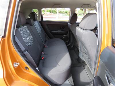 2011 Kia Soul +   - Photo 20 - Palm Desert, CA 92211