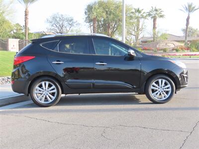 2011 Hyundai TUCSON Limited   - Photo 7 - Palm Desert, CA 92211