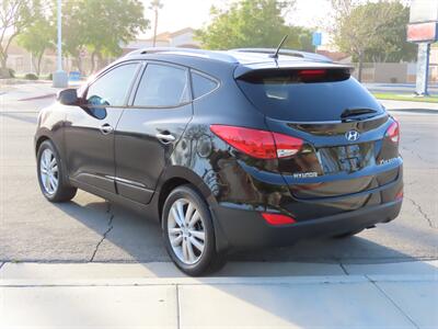 2011 Hyundai TUCSON Limited   - Photo 4 - Palm Desert, CA 92211