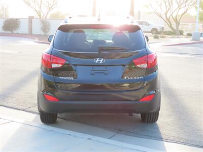 2011 Hyundai TUCSON Limited   - Photo 5 - Palm Desert, CA 92211