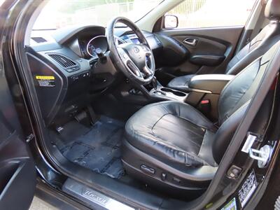 2011 Hyundai TUCSON Limited   - Photo 10 - Palm Desert, CA 92211