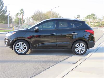 2011 Hyundai TUCSON Limited   - Photo 8 - Palm Desert, CA 92211