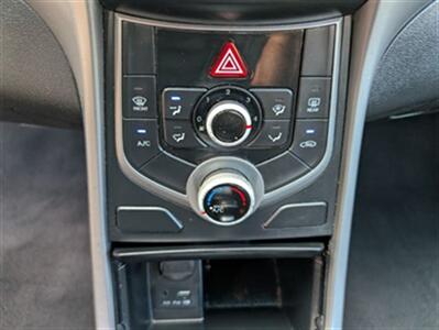 2015 Hyundai Elantra SE   - Photo 14 - Knoxville, TN 37919
