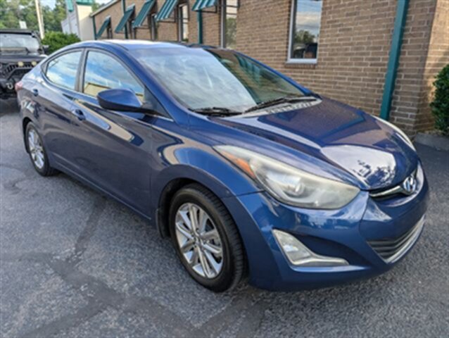 2015 Hyundai Elantra SE - Photo 1 - Knoxville, TN 37919