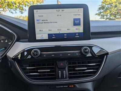 2021 Ford Escape Plug-In Hybrid SEL   - Photo 12 - Knoxville, TN 37919
