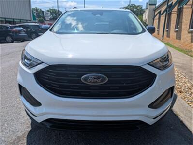 2022 Ford Edge SE   - Photo 2 - Knoxville, TN 37919