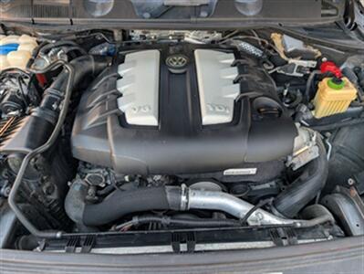 2012 Volkswagen Touareg TDI Sport   - Photo 29 - Knoxville, TN 37919