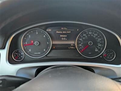 2012 Volkswagen Touareg TDI Sport   - Photo 10 - Knoxville, TN 37919
