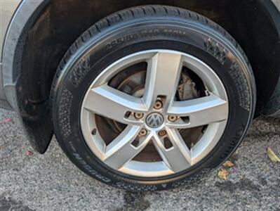 2012 Volkswagen Touareg TDI Sport   - Photo 6 - Knoxville, TN 37919