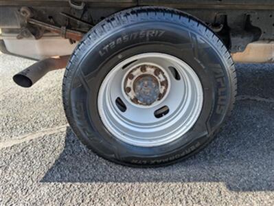 2011 Ford F-350 SD Super Duty XL  Flat Bed Rack Body - Photo 6 - Knoxville, TN 37919