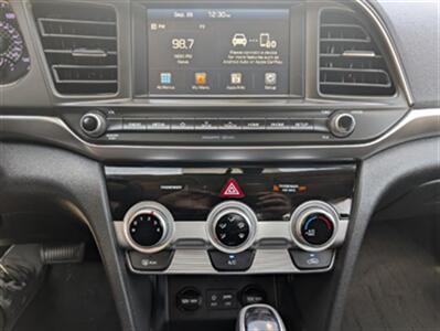 2019 Hyundai Elantra SEL   - Photo 12 - Knoxville, TN 37919