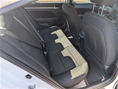 2019 Hyundai Elantra SEL   - Photo 18 - Knoxville, TN 37919
