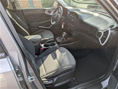 2022 Kia Soul LX   - Photo 19 - Knoxville, TN 37919