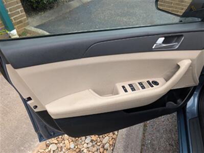 2015 Hyundai Sonata SE   - Photo 7 - Knoxville, TN 37919