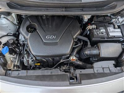 2013 Kia Rio 5-Door LX   - Photo 21 - Knoxville, TN 37919