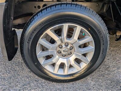 2012 Nissan Frontier SV V6   - Photo 6 - Knoxville, TN 37919