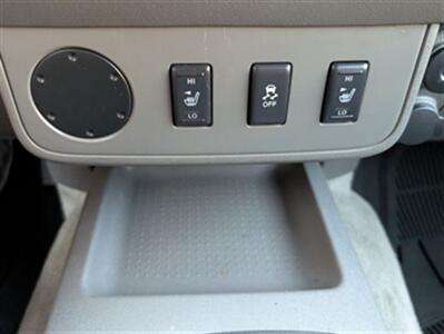 2012 Nissan Frontier SV V6   - Photo 13 - Knoxville, TN 37919