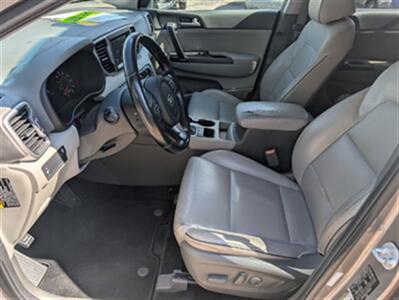 2017 Kia Sportage EX   - Photo 8 - Knoxville, TN 37919