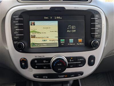 2017 Kia Soul EV + - Photo 16 - Knoxville, TN 37919