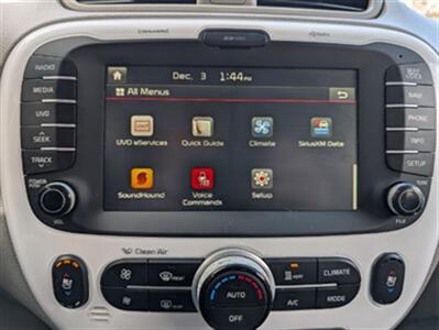 2017 Kia Soul EV + - Photo 21 - Knoxville, TN 37919