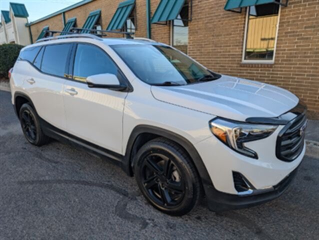 2020 GMC Terrain SLT   - Photo 1 - Knoxville, TN 37919