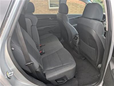 2017 Kia Sorento LX   - Photo 22 - Knoxville, TN 37919