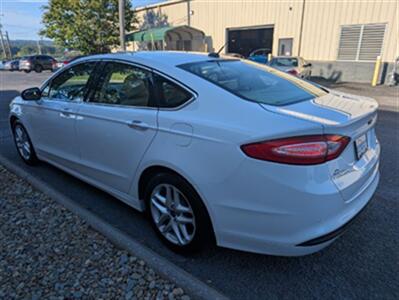2016 Ford Fusion SE   - Photo 3 - Knoxville, TN 37919