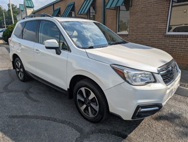 2017 Subaru Forester 2.5i Limited - Photo 1 - Knoxville, TN 37919