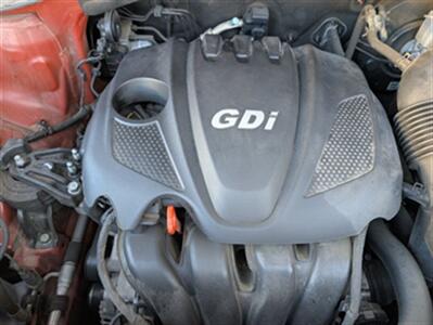 2015 Hyundai Santa Fe 2.4L  Sport - Photo 27 - Knoxville, TN 37919