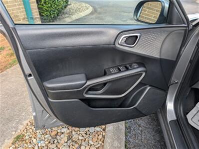 2023 Kia Soul LX   - Photo 10 - Knoxville, TN 37919