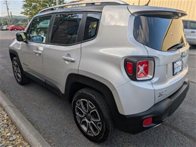 2015 Jeep Renegade Limited 4x4   - Photo 3 - Knoxville, TN 37919